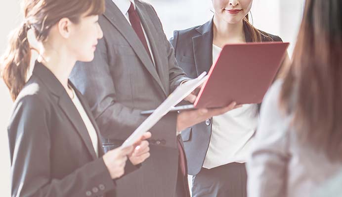 650名のIFA(資産アドバイザー)が在籍 